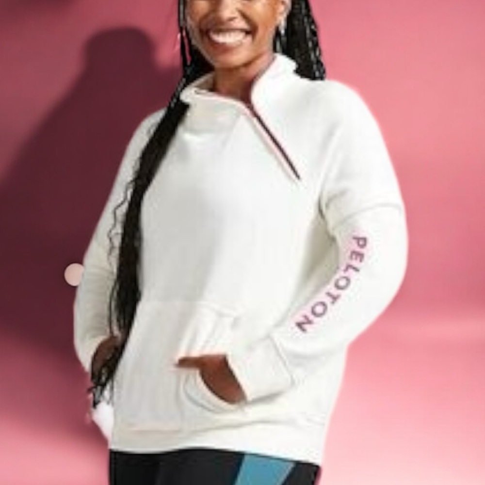 PELOTON Women's Incline Side Zip
Pullover Sweatshirt (L)